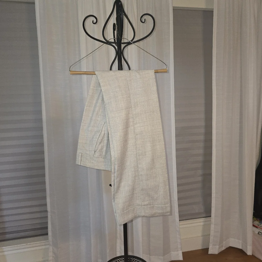 Banana Republic Subtle Gray Trousers sz 8 - Picture 6 of 11